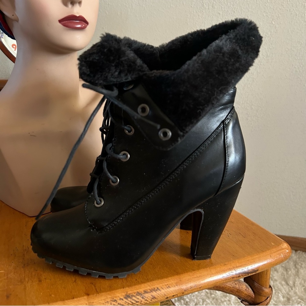 SOLD Retro Black Ankle Boots 9 Heel Bootie Faux Fur - Picture 2 of 8